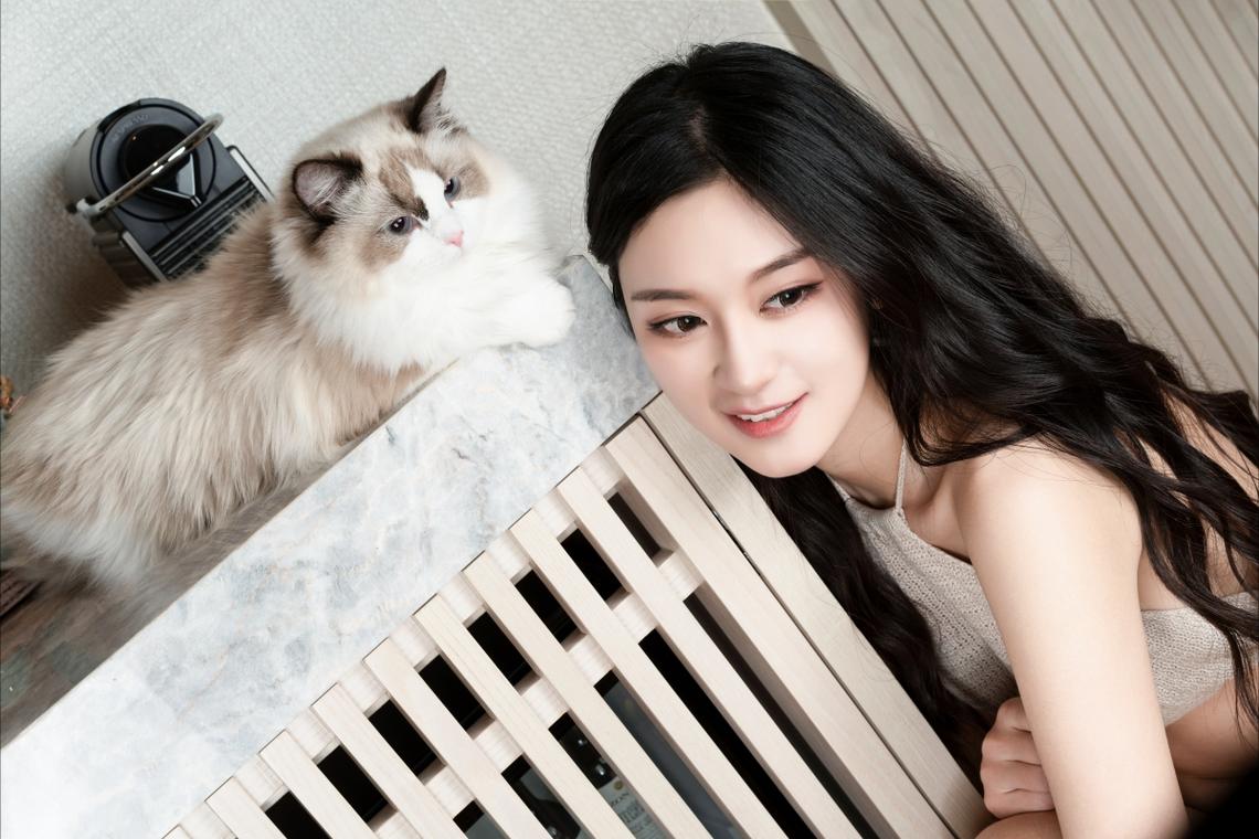 江西庐山“蓝调时刻”暑夏景象如梦幻化